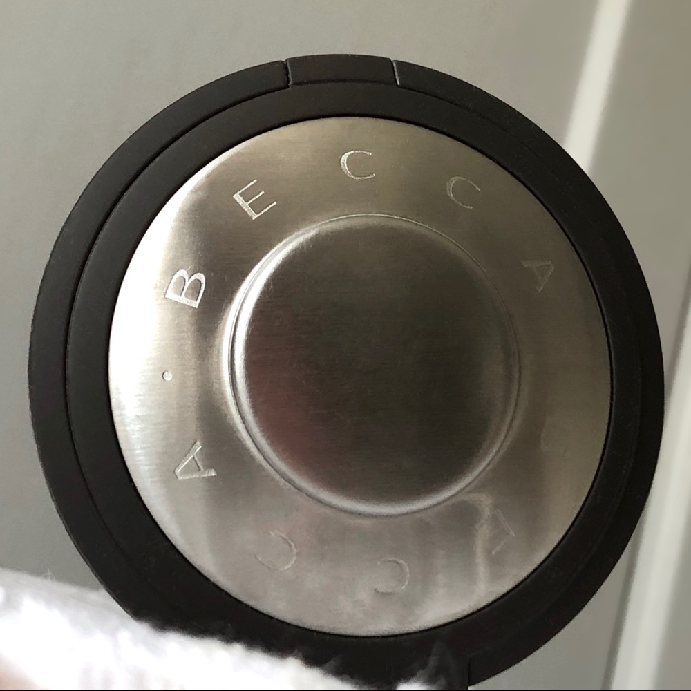 BECCA Skin Perfector Pressed Highlighter Moonstone